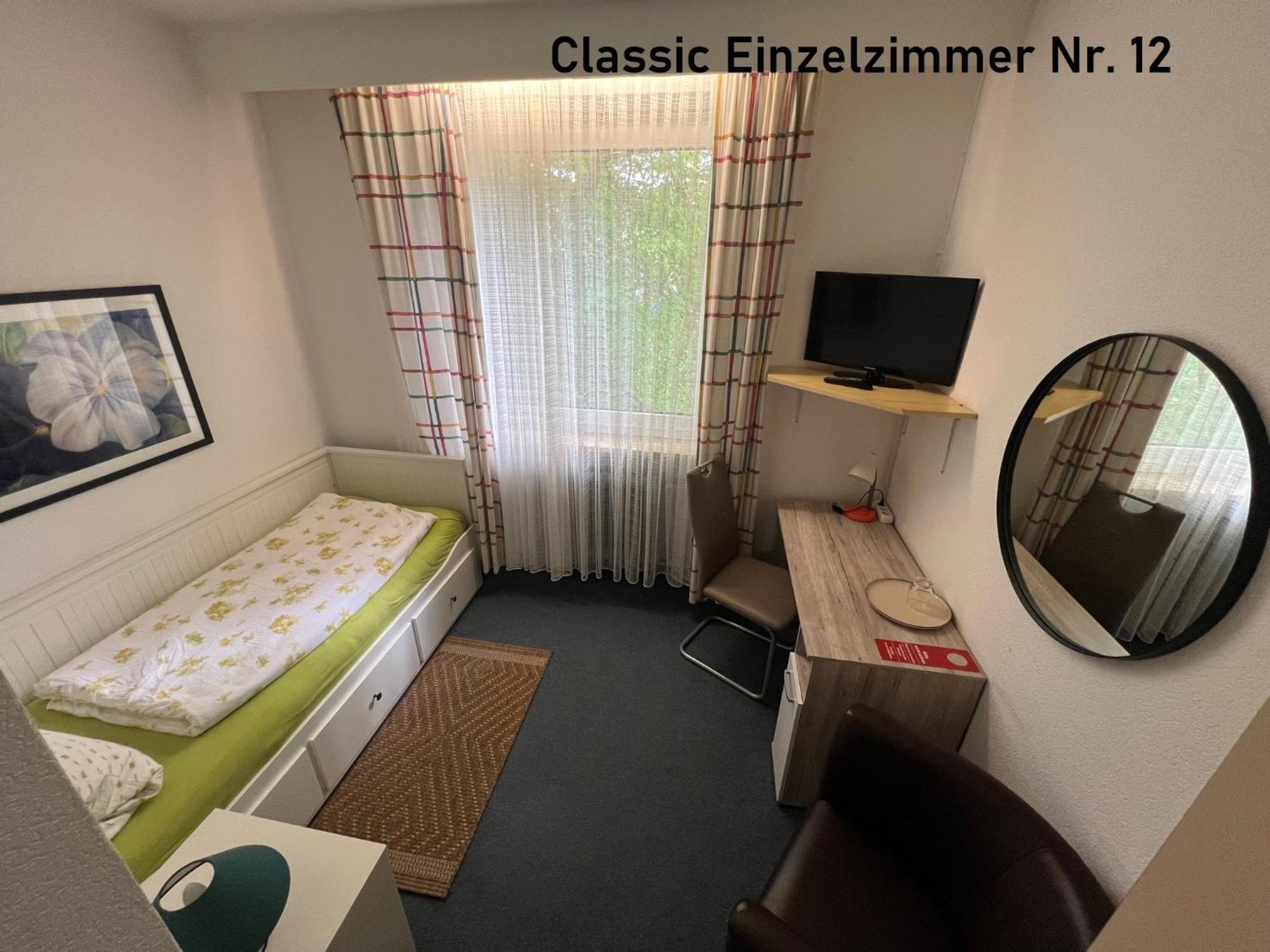 Hotelpension Am Thermalbad Bad Nenndorf Quarto foto